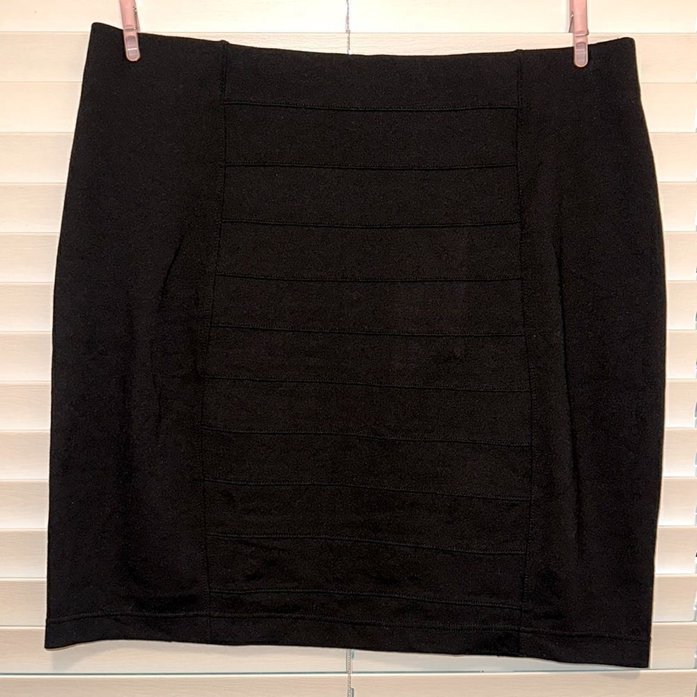 Katies 1X Black Knit Pull-on Pencil Skirt